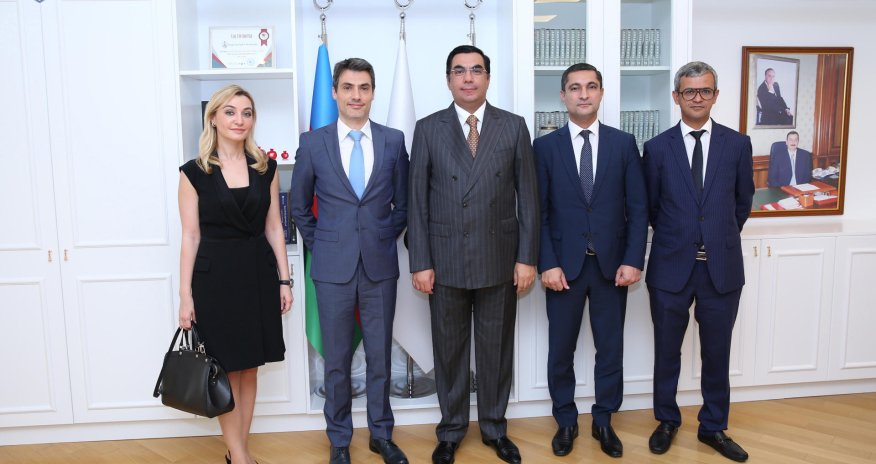 Baku Higher Oil School students will undertake training to improve their professional qualifications (PHOTO)