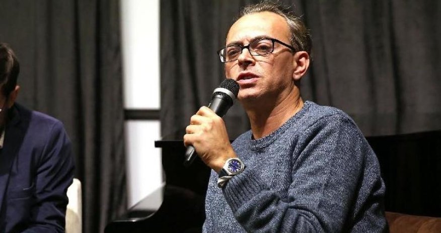 Məşhur şair vəfat etdi