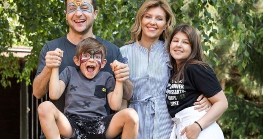 Prezident oğluna qadağa qoydu