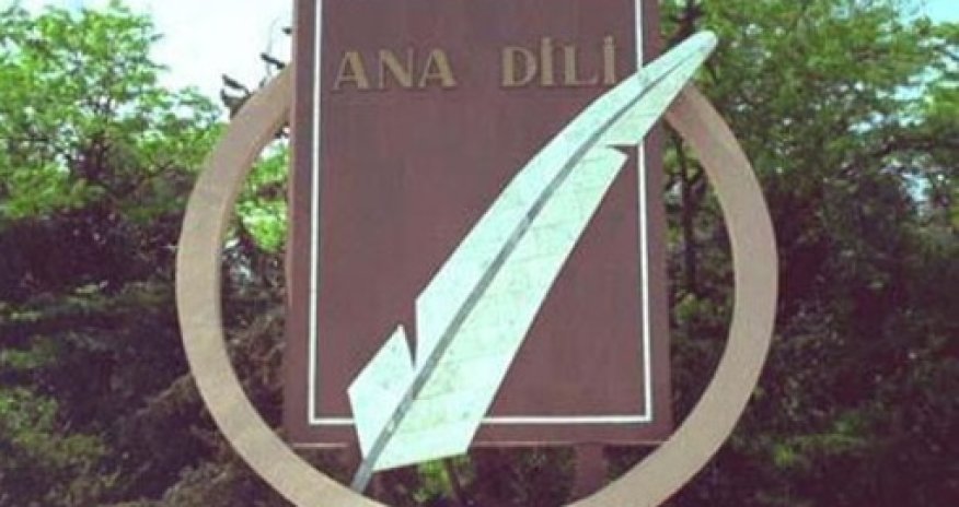 1 avqust – Azərbaycan əlifbası və Azərbaycan dili günüdür