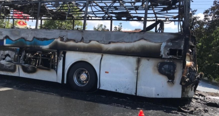 В Турции сгорел автобус, есть погибшие и раненые