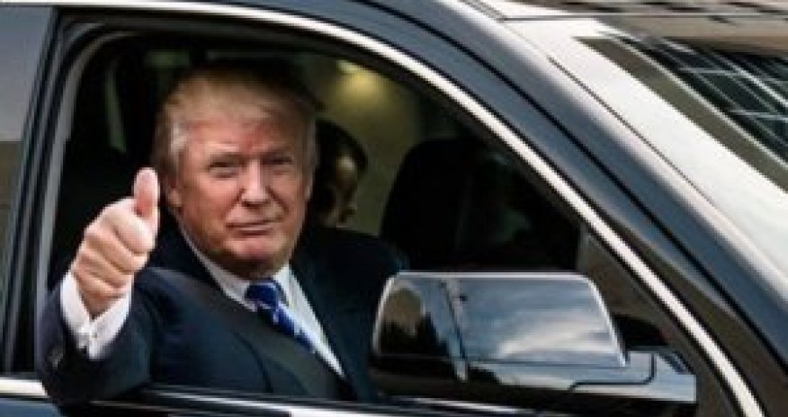 Tramp tətilə çıxdı