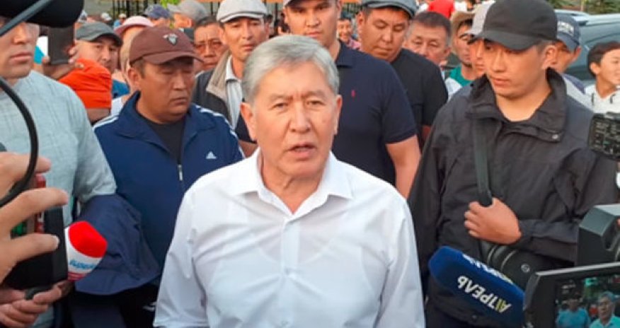 Atambayev çevrilişə hazırlaşıb, xüsusi təyinatlı onun silahı ilə öldürülüb - RƏSMİ İTTİHAM