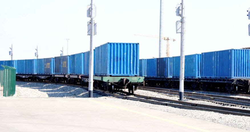 4.1M tons of transit cargo transported via Azerbaijan