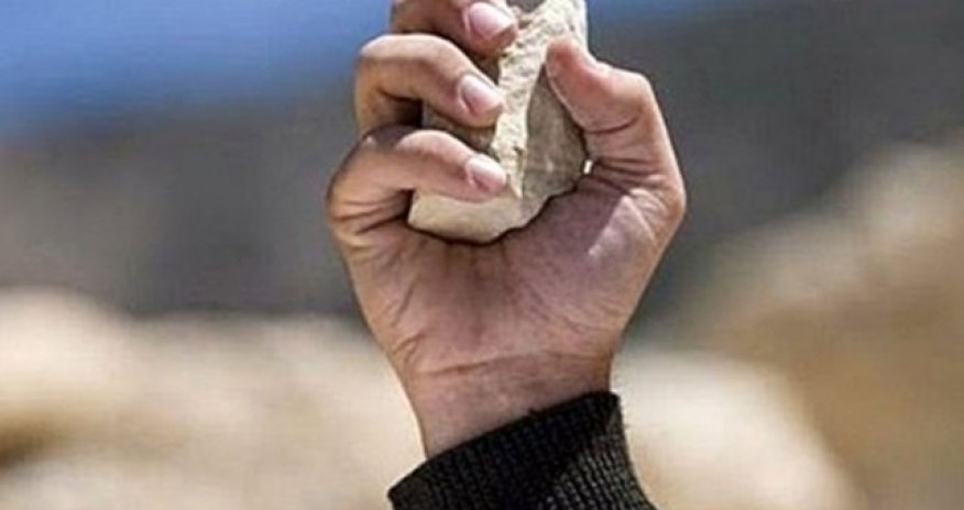 Gəzməyə getmişdi, daşla vurub öldürdülər - Xaçmazda qanlı olay