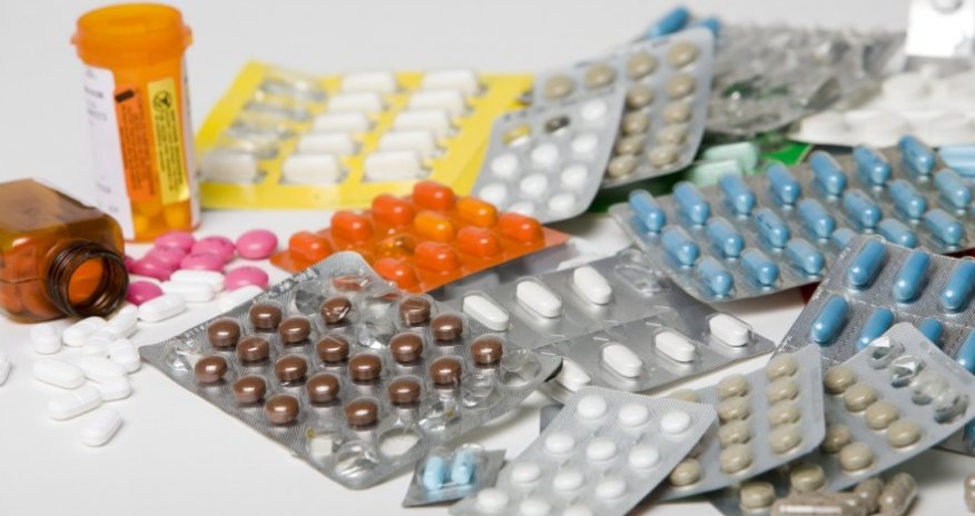 Азербайджан более чем втрое сократил импорт медикаментов из Грузии