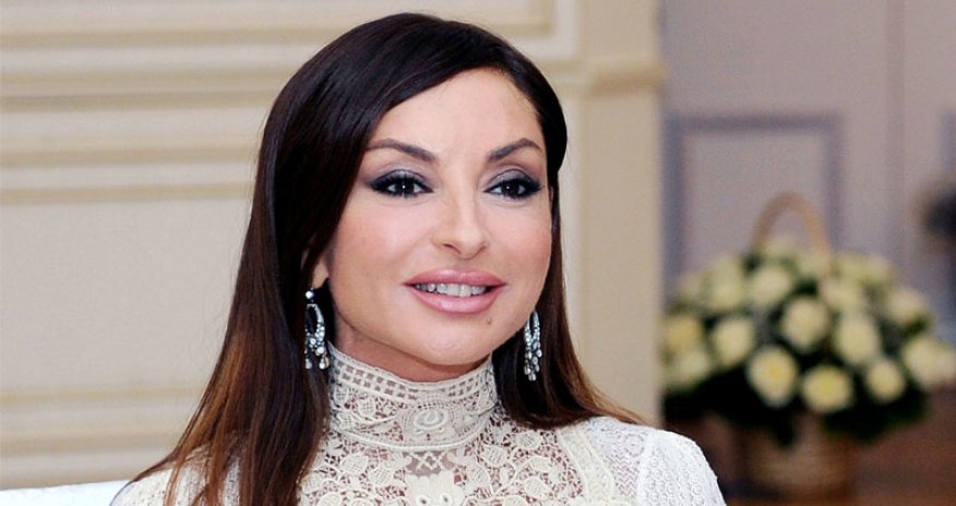 Mehriban Əliyevanın təşəbbüsü ilə şəhid ailəsinə ev verildi (FOTOLAR)