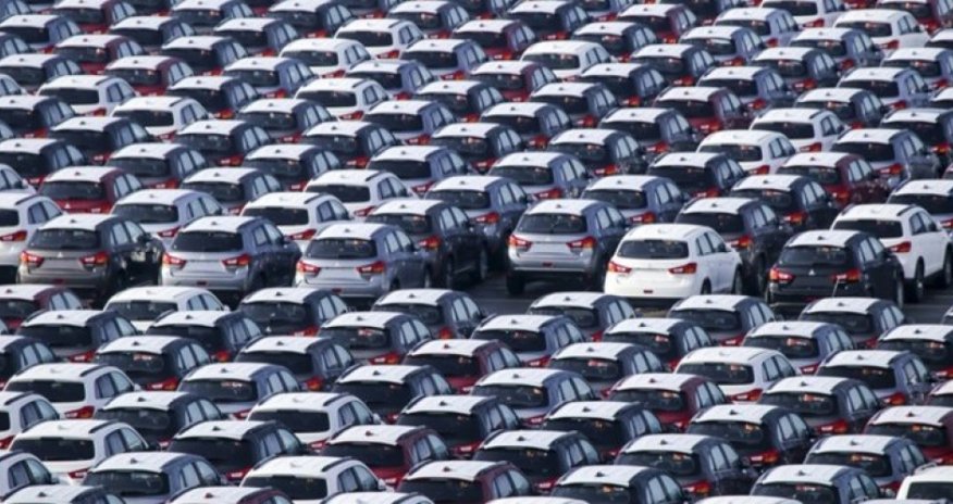 Цены на авторынке Азербайджана остаются высокими