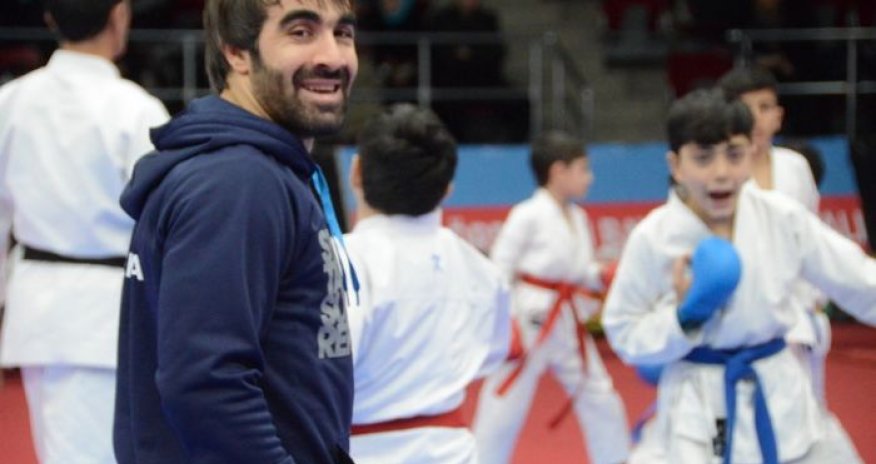 Рафаэль Агаев вышел в финал турнира премьер-лиги Karate1
