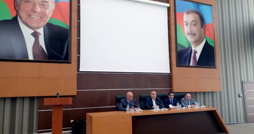 Сафар Мехтиев проверил работу управлений Госкомтаможни 