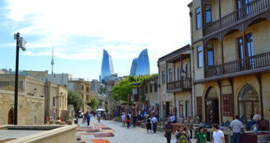 Most of foreign tourists in Azerbaijan in August account for Russian citizens