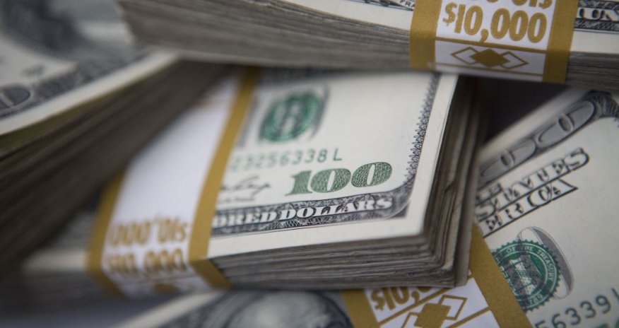 В  Азербайджан вернет долг в 1,5 млрд долларов