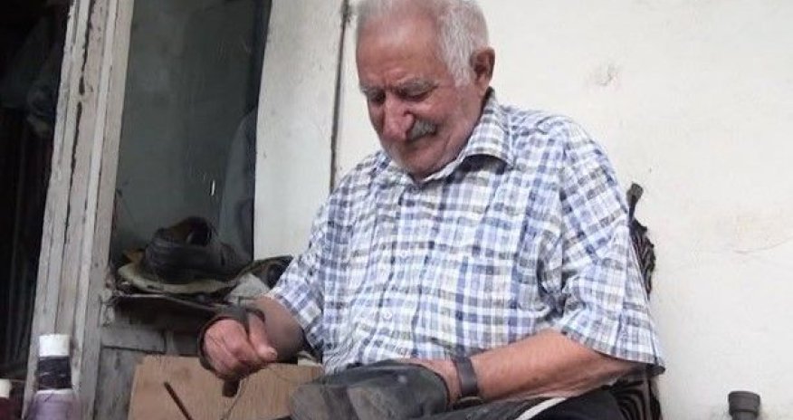 85 yaşlı pinəçinin Almaniyadan alınmış 65 illik yol yoldaşı - VİDEO