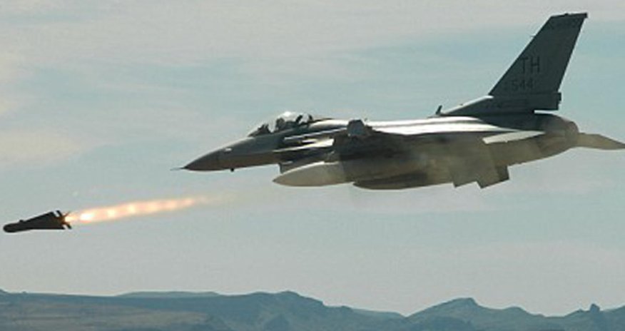 Airstrike kills 2 in Libya's Sirte