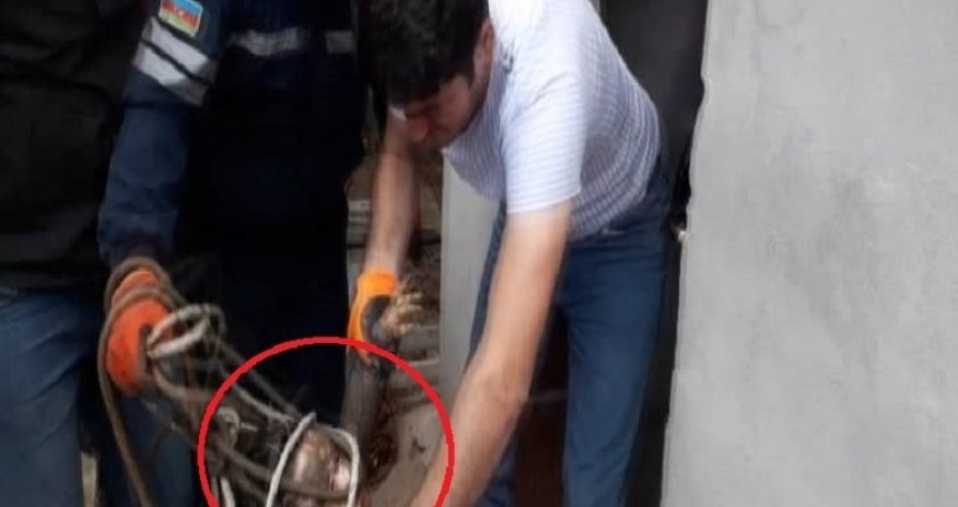 Azərbaycanda tualet quyusuna düşən uşaq belə xilas edildi - VİDEO
