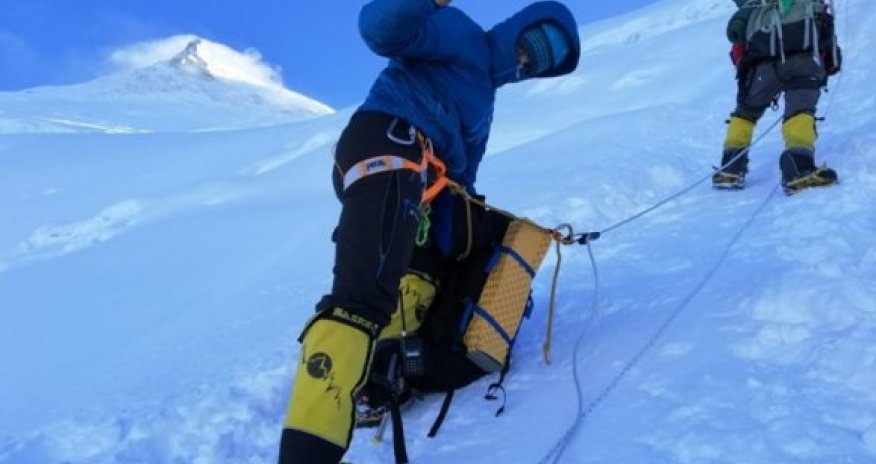 Азербайджанский альпинист покорил гималайский восьмитысячник