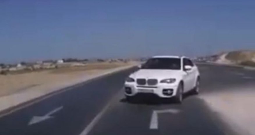 Bakıda qadın sürücü 