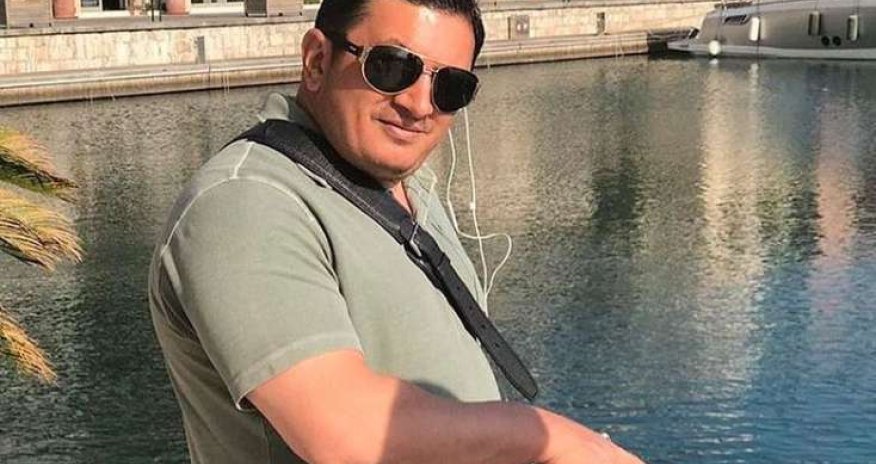 Lotu Quli qırmızı paltarlı qadınla ... - VİDEO