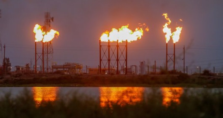 Момент атаки на нефтяные объекты Саудовской Аравии попал на видео