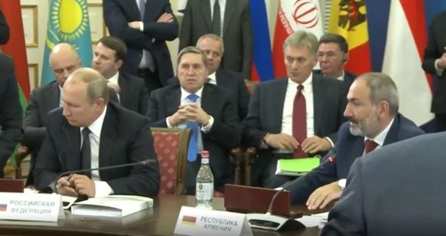 Ermənistanda Putinə qarşı hörmətsizlik - VİDEO