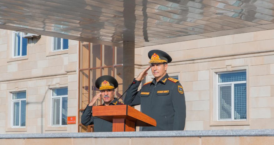 Vilayət Eyvazov əsgər və hərbi qulluqçularla görüşdü - FOTO