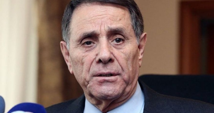 Новруз Мамедов попросил президента Азербайджана об отставке с поста премьер-министра