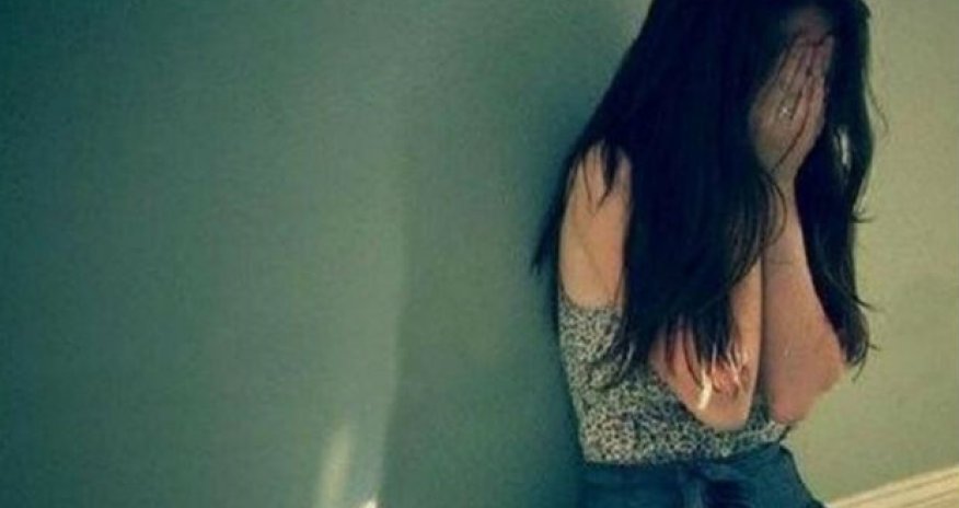 Beyləqanda 18 yaşlı qızı bu hala salıb yolun qırağına atdılar — Beyləqanda - FOTOLAR