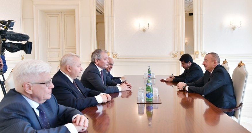 Президент Ильхам Алиев принял российскую делегацию