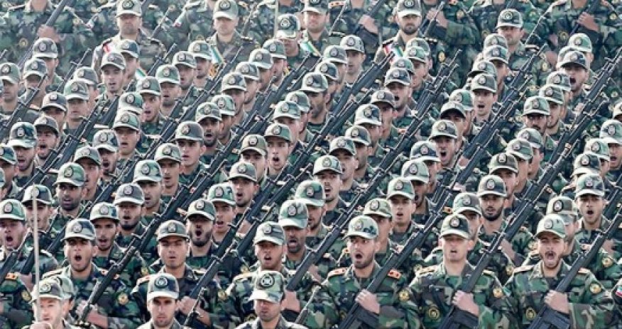 Иран внезапно начал учения на границе с Турцией