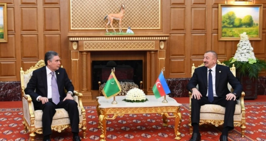 Переговоры Алиева и Бердымухамедова в Ашхабаде