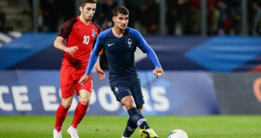 Молодежная сборная Азербайджана по футболу крупно проиграла Франции