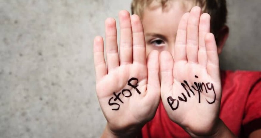 Министерство образования Азербайджана запустило социальную кампанию против буллинга