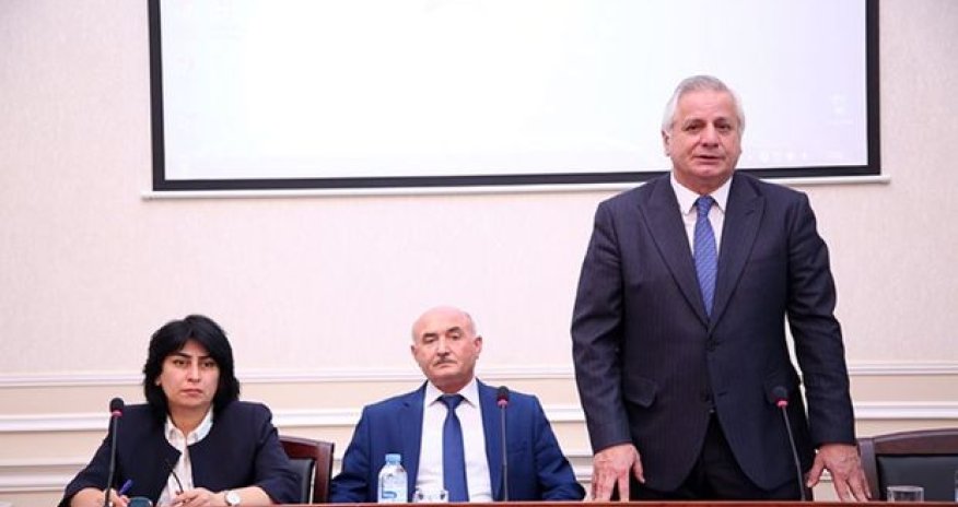 Планируется создать музыкальный ансамбль, состоящий из сотрудников НАНА - Габиль Гурбанов