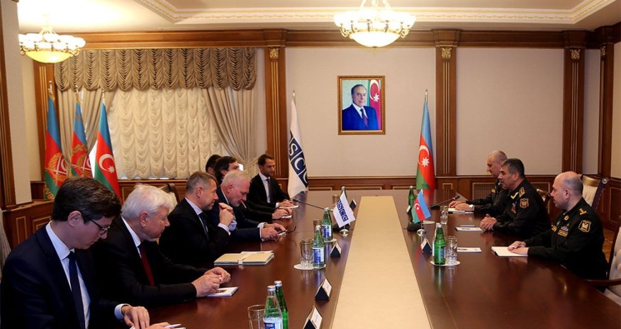 Закир Гасанов обсудил с сопредседателями ситуацию в Газахском направлении фронта