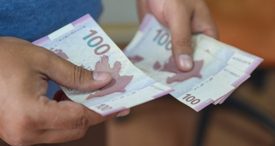 Dövlət sifarişi ilə oxuyanlar üçün təhsil xərclərinin miqdarı artırılır