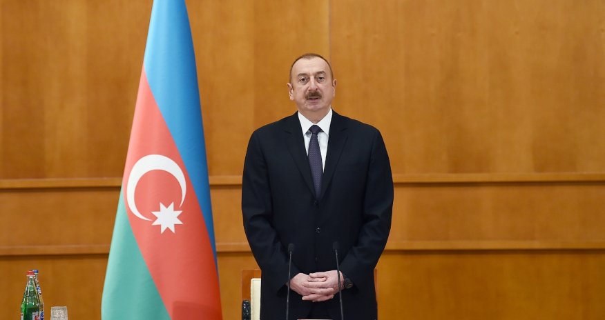 Prezidentdən 70 yaşını keçən məmurlara mesaj