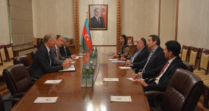 Эльмар Мамедъяров встретился со спецпредставителем ЕС по Южному Кавказу
