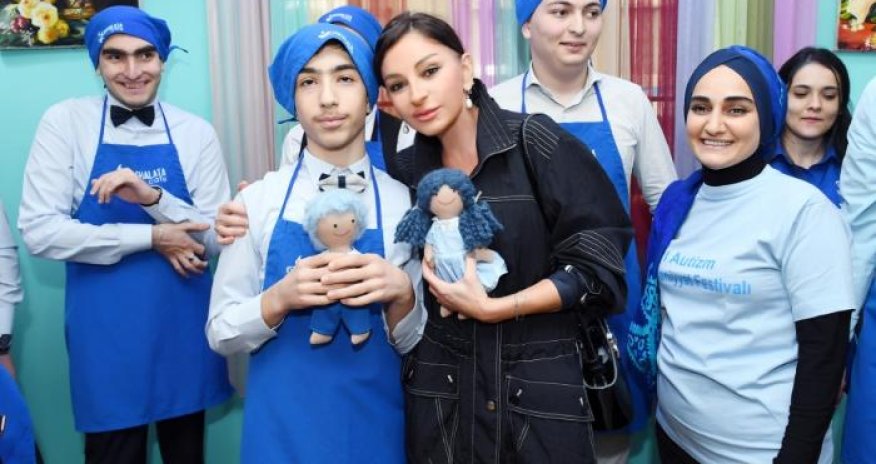 Mehriban Əliyeva Autizm sindromlu uşaqlar üçün reabilitasiya Mərkəzini ziyarət edib - FOTOLAR