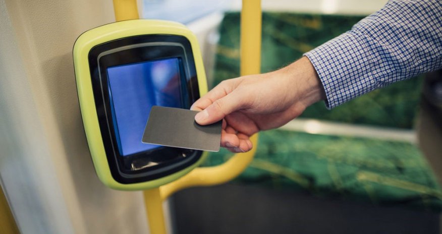 Стоимость проезда в автобусах в часы пик в Баку может измениться