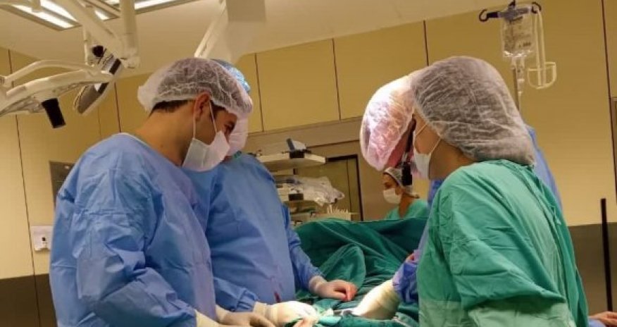 Уникальная операция в Баку: 40-летнему мужчине с единственной почкой создали искусственный мочевой пузырь ФОТО; ВИДЕО