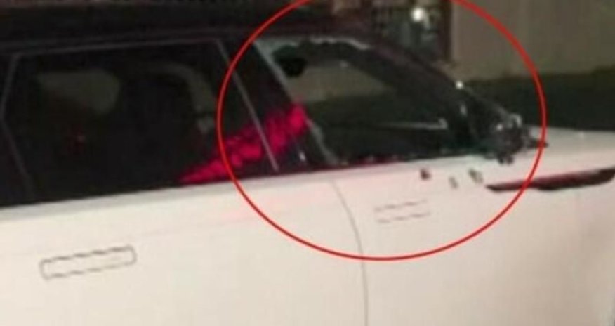 Tanınmış iş adamı “Range Rover”ində güllələndi - VİDEO