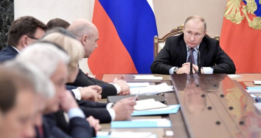 Nazirlər qriplə xəstələnsə gərək özlərini güllələsinlər