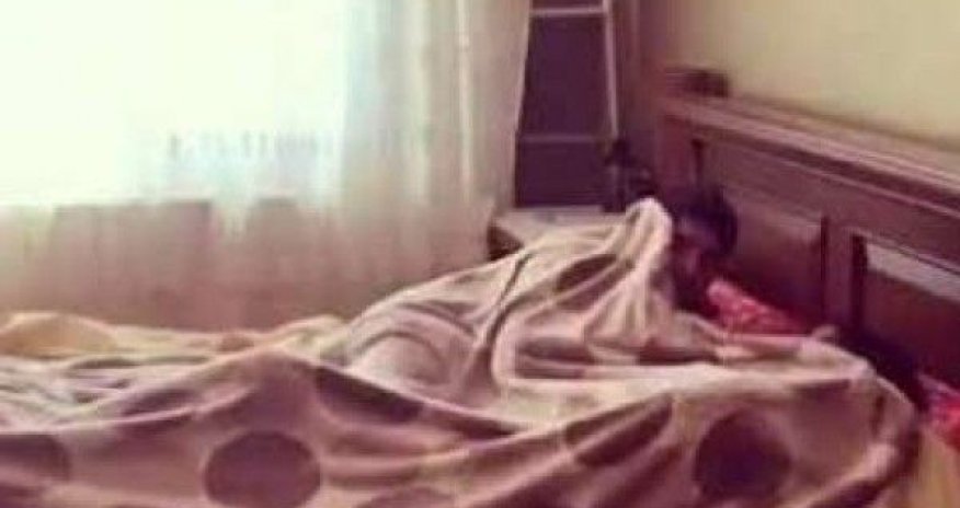 Ər arvadını xəyanət edəndə tutdu və videoya çəkdi — Bakıda ŞOK OLAY(VİDEO)