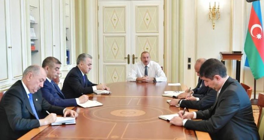 Əyri yola gedən məmurlar haqda prezidentə necə xəbər göndərmək olar?