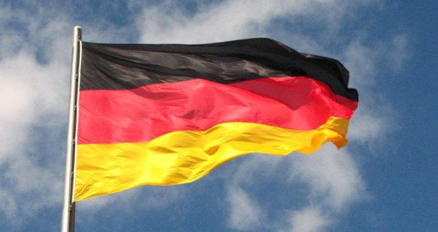 Alman məhkəməsi 12 yaşlı azərbaycanlı ilə bağlı qərarı ləğv etdi