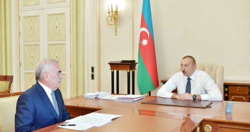 Президент принял Васифа Талыбова