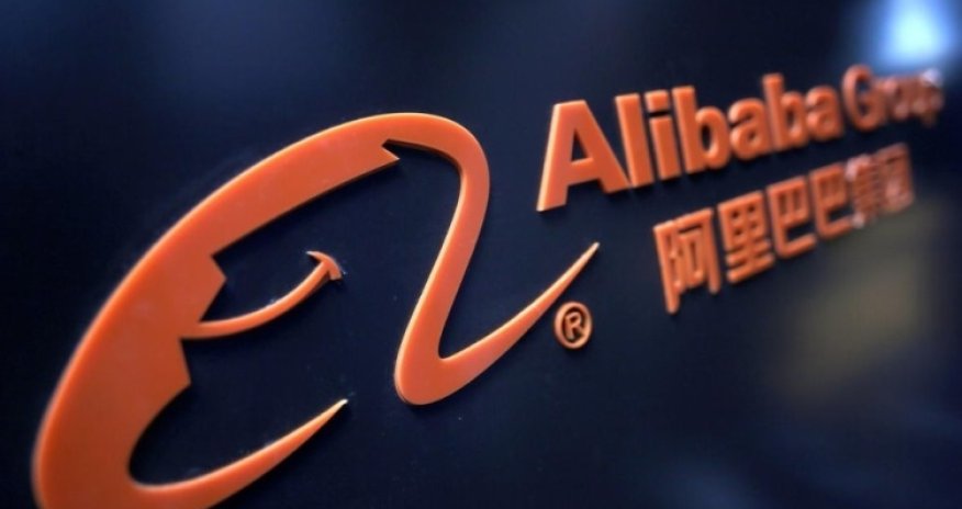 Alibaba привлекла около $11 млрд в ходе крупнейшего листинга в Гонконге с 2010 года
