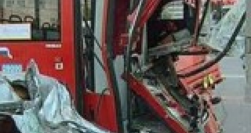 В ДТП в Баку пострадали 6 человек, пятеро госпитализированы - Минздрав