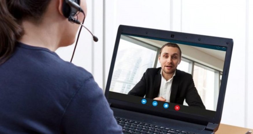 Videozəngdə yenilik: Danışdığınız adamı hiss edəcəksiz