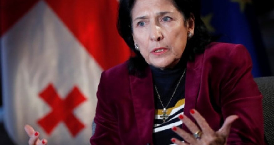 Митингующие в Тбилиси освистали президента Грузии